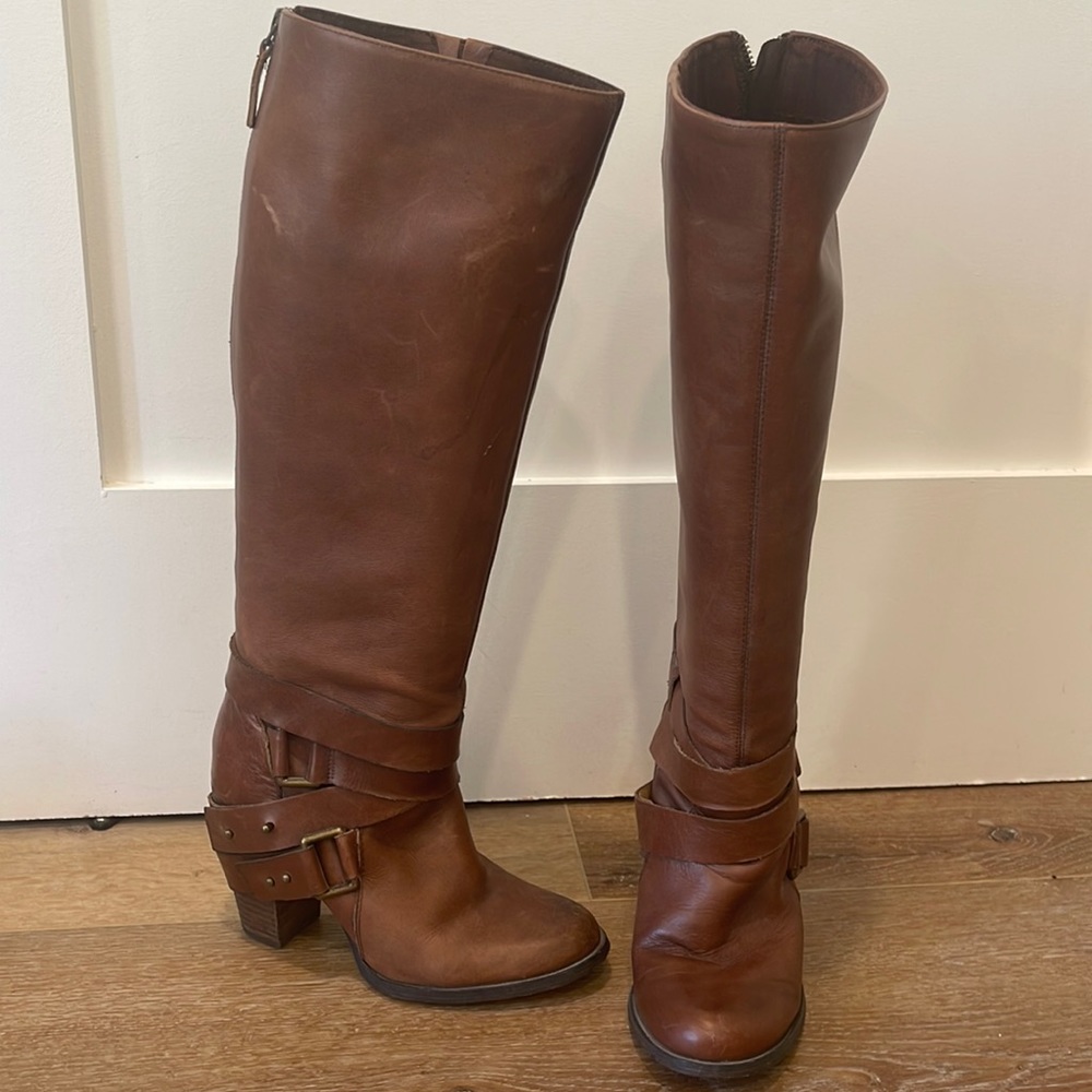 Nine West Leather round toe western boots size 7